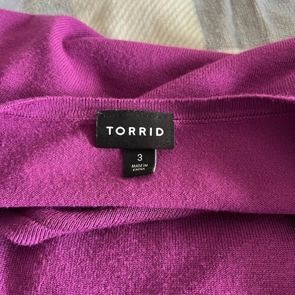 Torrid Plum Peek a Boo / Keyhole Pullover Sweater Size 3 Womens - Picture 4 of 11